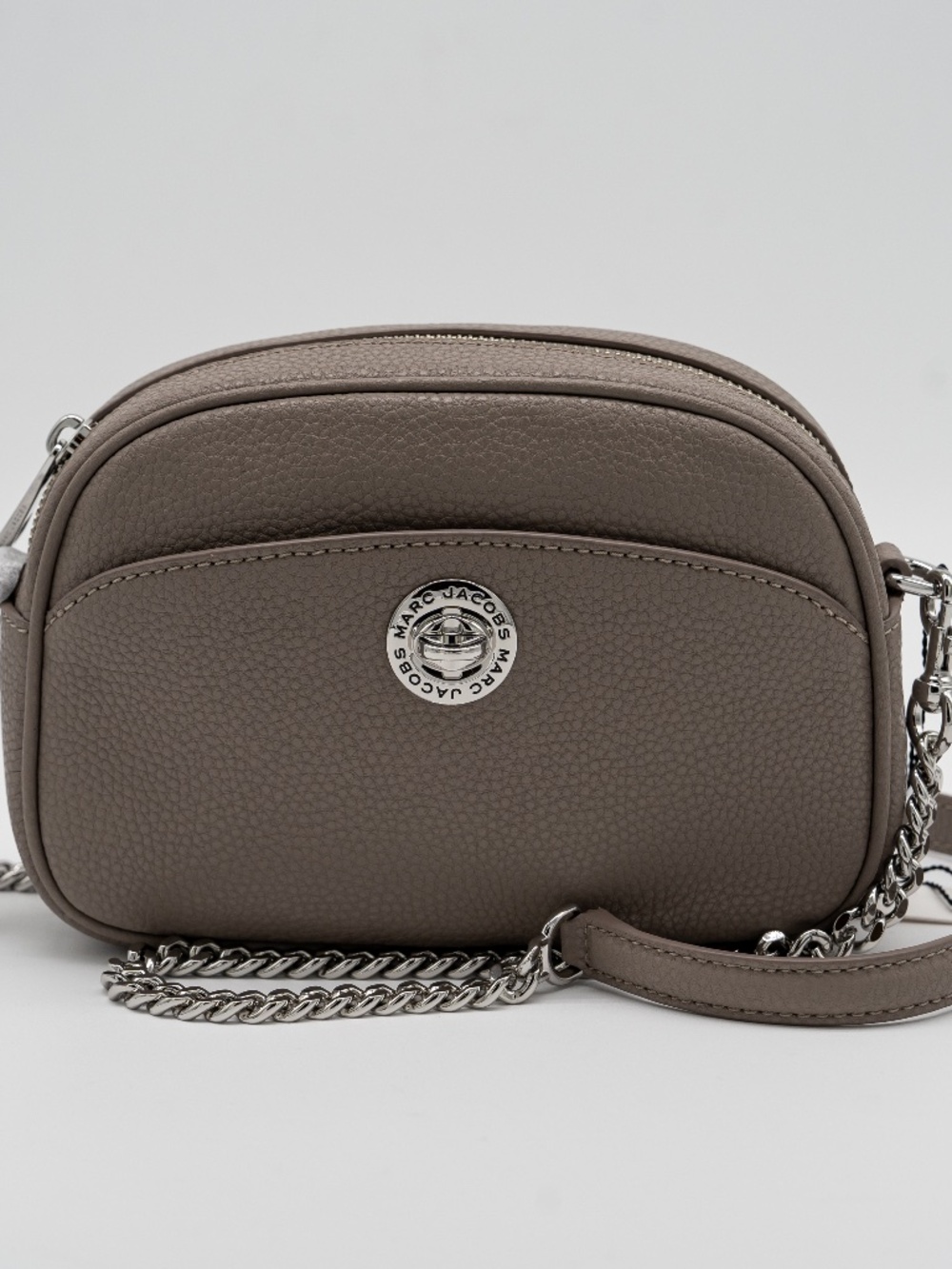 Marc Jacobs Signet Turnlock Camera Bag Leather Grey Concrete